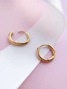 Huggie Hoops 8mm