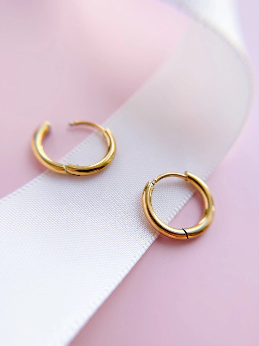 Huggie Hoops 8mm